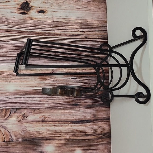 VTG Handcarved Wooden Fleur-de-lis Cast Iron decorative Towel Display Stand Rack - Picture 5 of 11